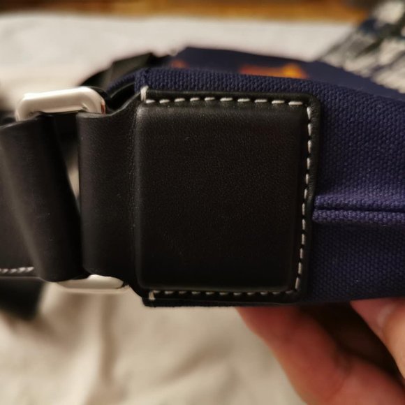 LOEWE messenger bag for men brand new - Picture 7 of 8